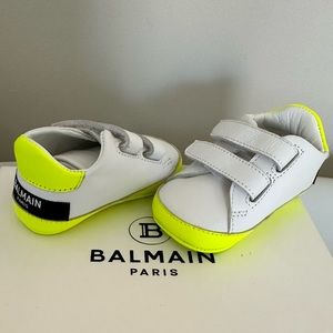 Balmain Kids Leather Crib Shoe - double-touch strap sneakers